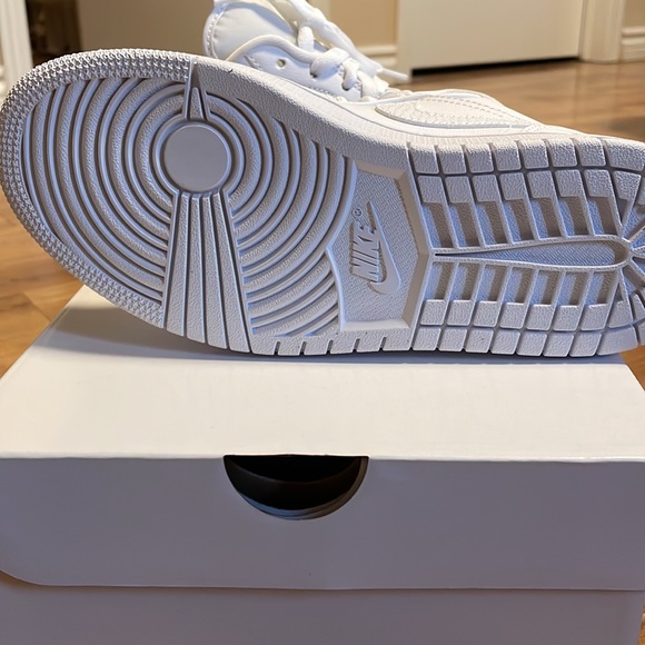 Air Jordan 1 low extra white size 6 - Picture 5 of 7